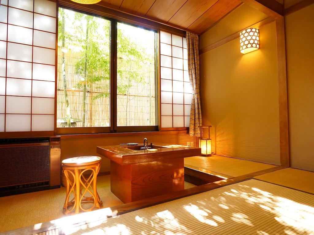 נוזאווה אונסן Sumiyosiya Ryokan חדר תמונה